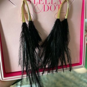 Stella and dot NIB Feather Earrings